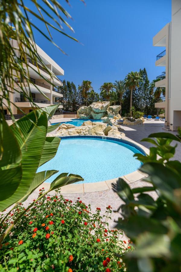 בורוקליני Mediterranean Sunrise Complex מראה חיצוני תמונה