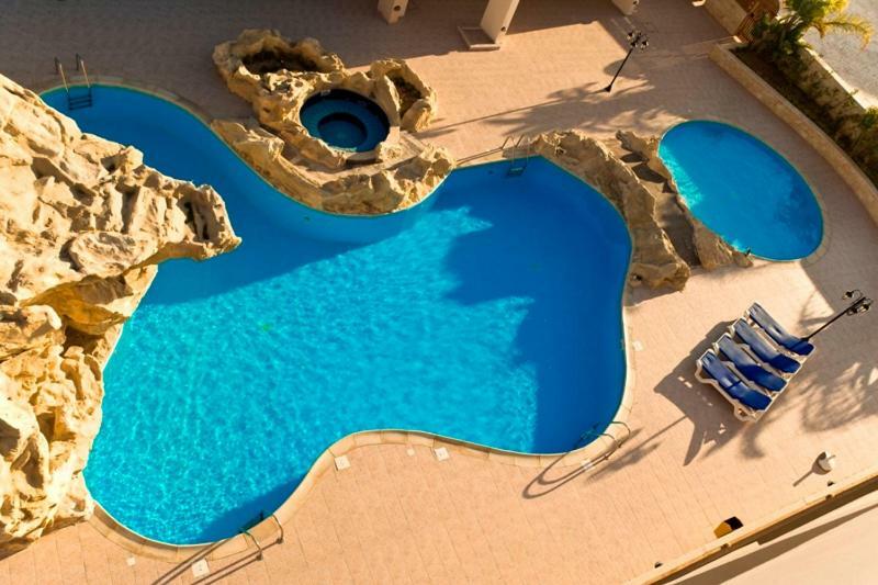 בורוקליני Mediterranean Sunrise Complex מראה חיצוני תמונה